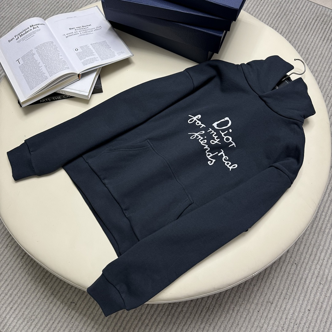 Dior . 539−17L