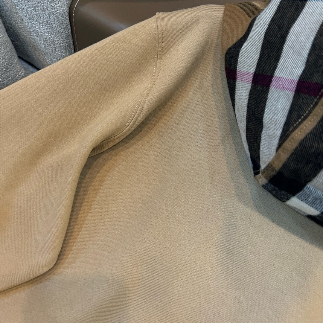 Burberry 6B013-65L - Image 6