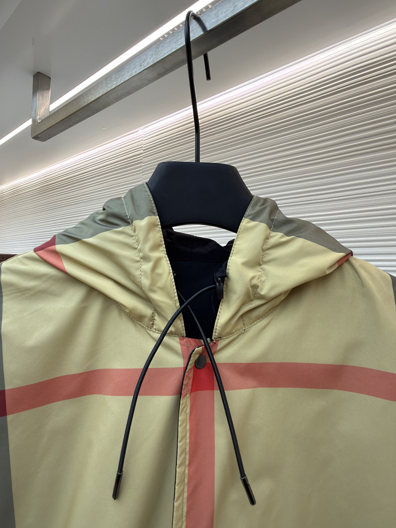 Burberry 6D245-61L - Image 14