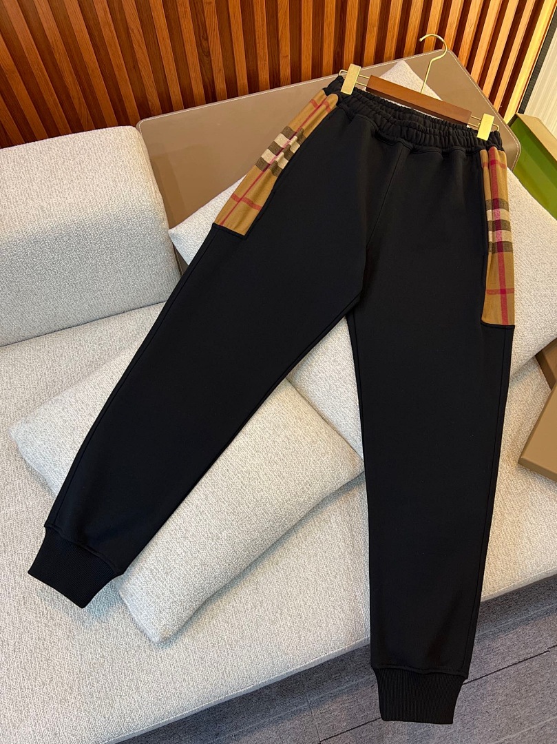 Burberry –6B026-65L