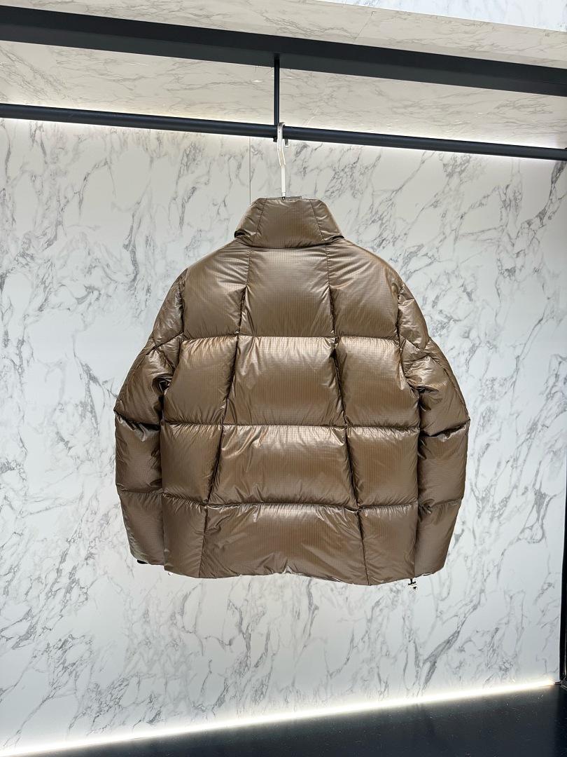 Prada 316-13L - Image 20
