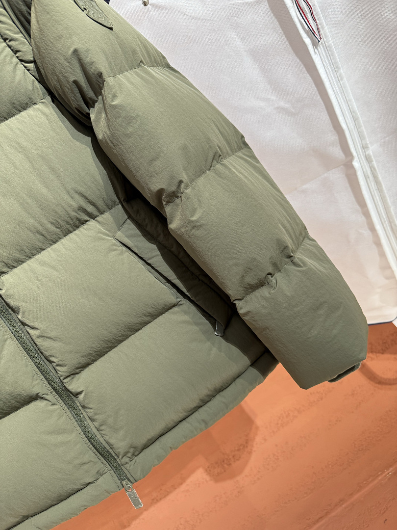 Burberry 3757-86L - Image 31