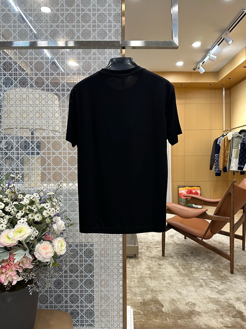 Dior 58953−8L - Image 27