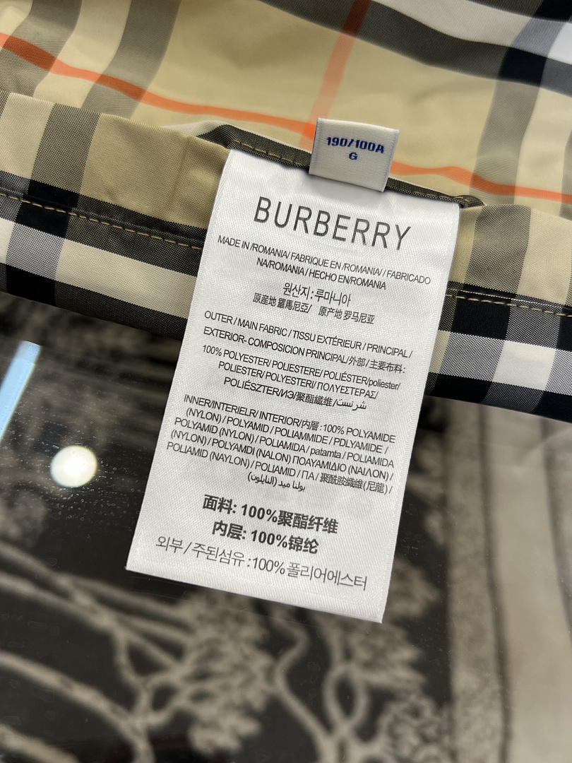 Burberry 539−8L - Image 13
