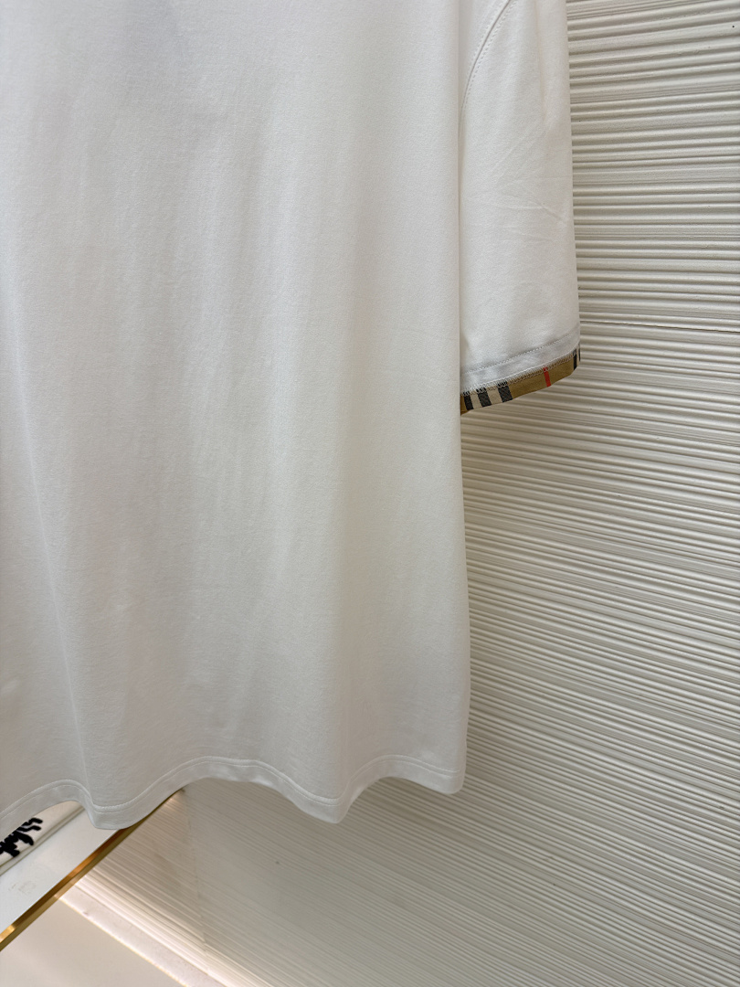Burberry 52038−51L - Image 20