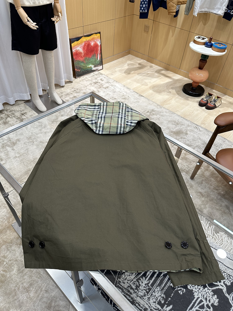 Burberry 6338-61L - Image 13