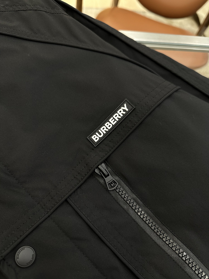 Burberry 5152−8L - Image 11