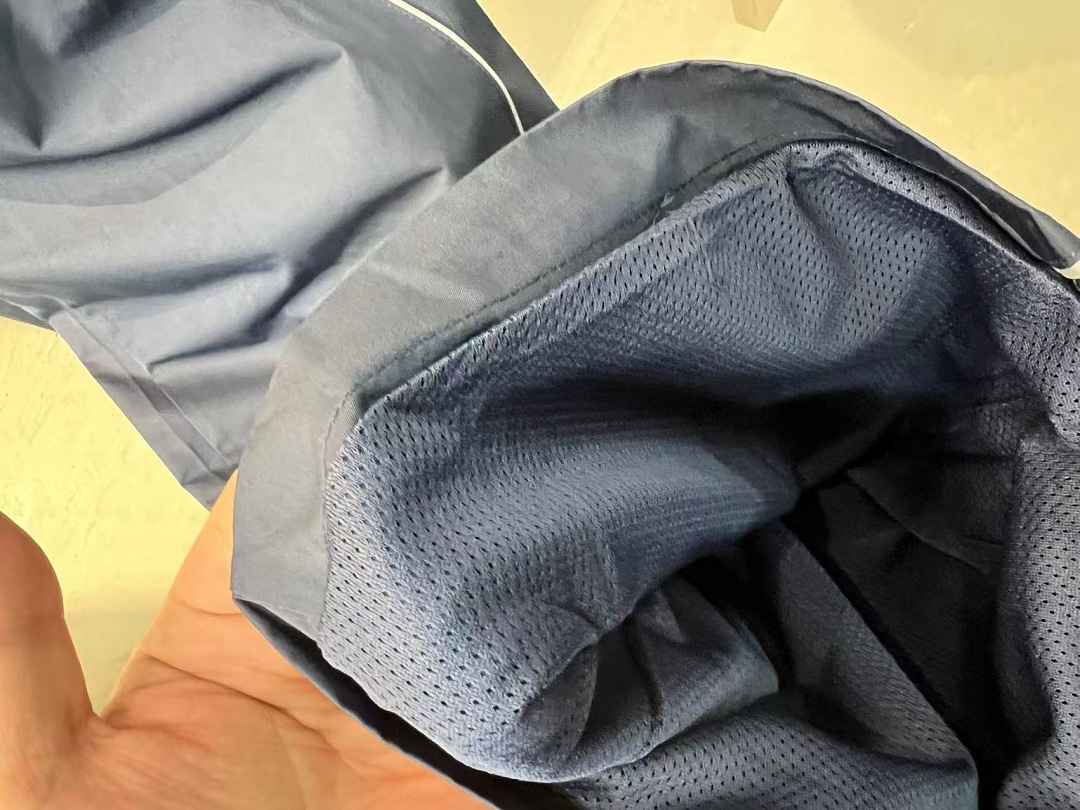 Balenciaga 571−24L - Image 10