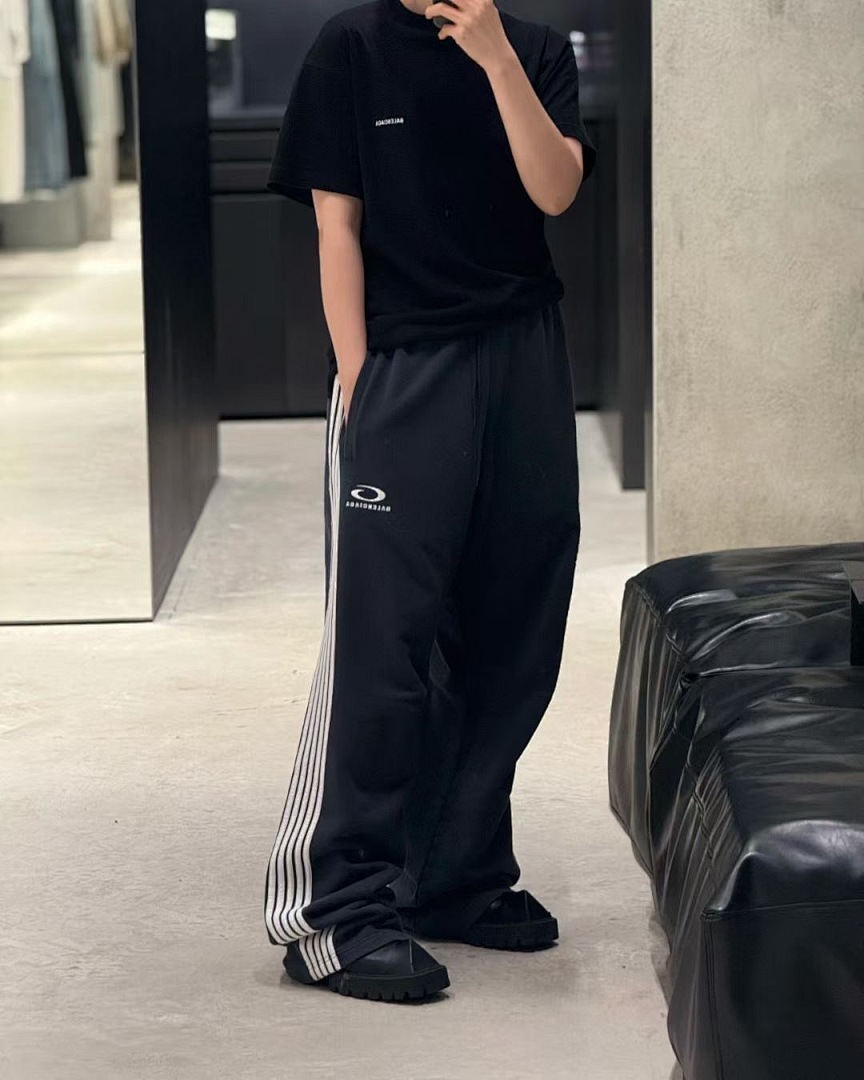 Balenciaga 3021-39L - Image 6