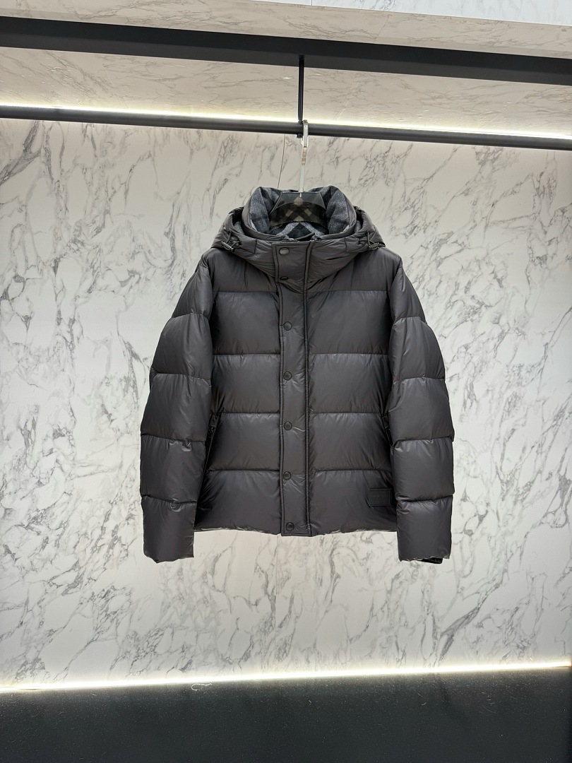 Burberry 38078-83L - Image 3