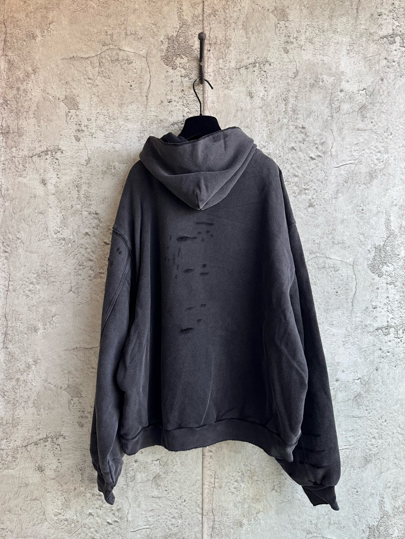 Balenciaga 5 CC037−24L - Image 2