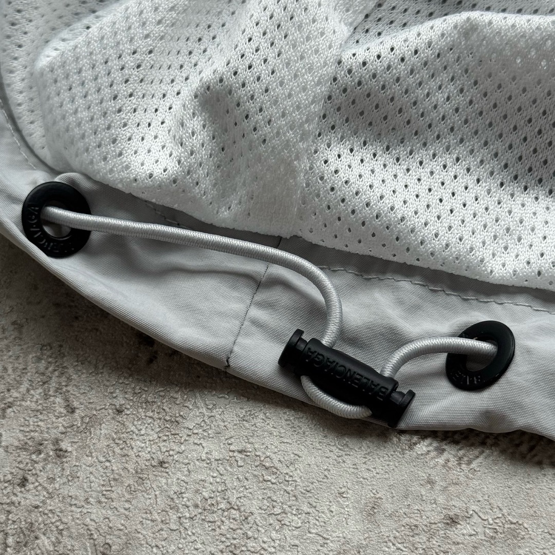 Balenciaga 52423−24L - Image 10