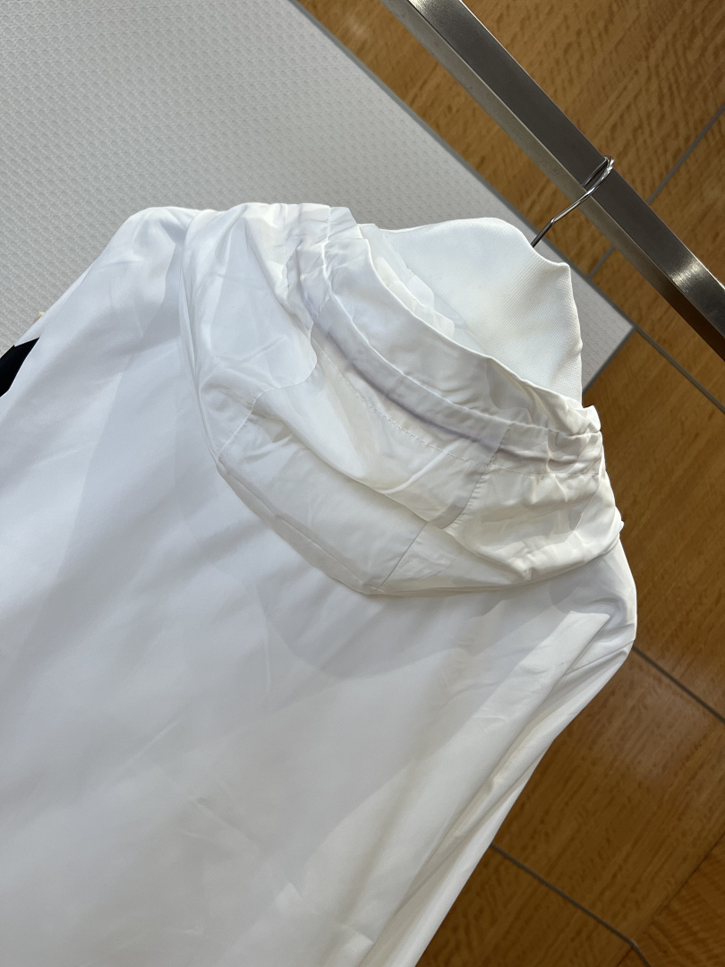 On Running 5927−8L - Image 20