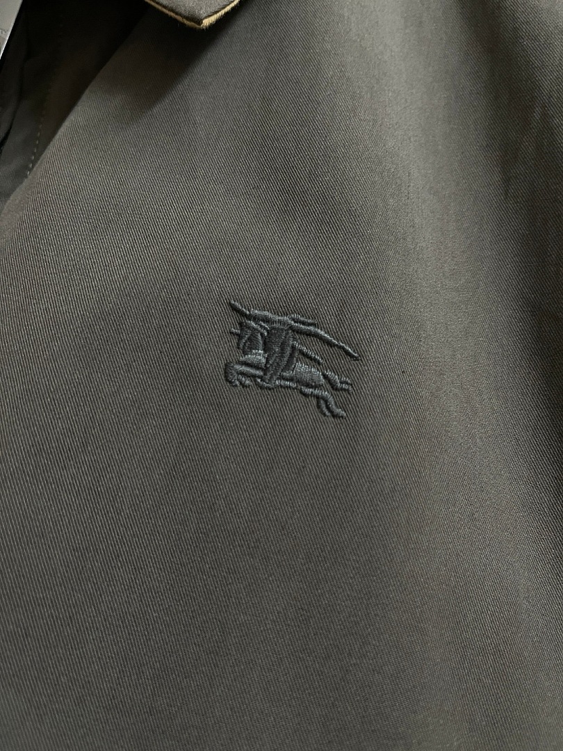 Burberry 6443-61L - Image 12