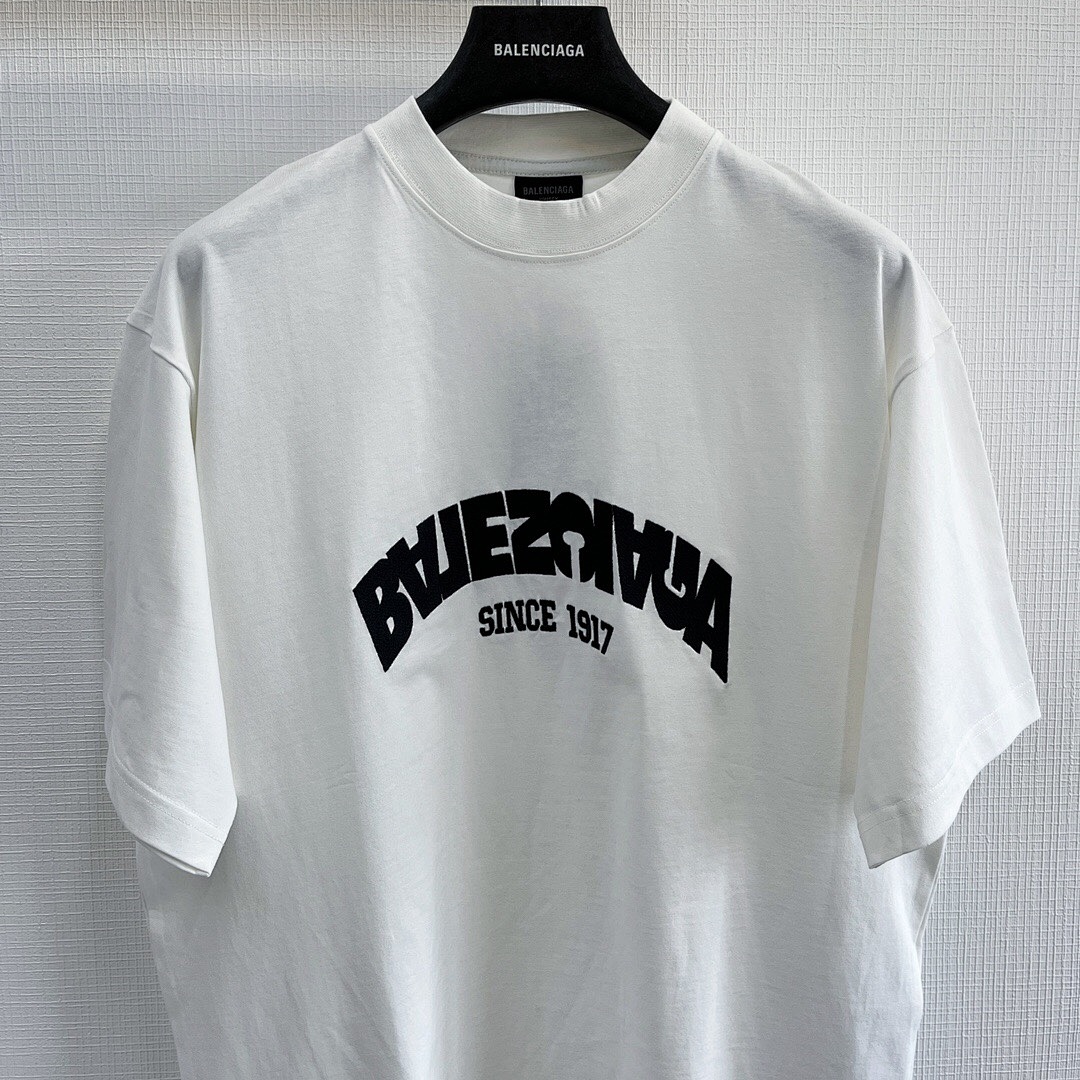 Balenciaga 52233-22L - Image 17