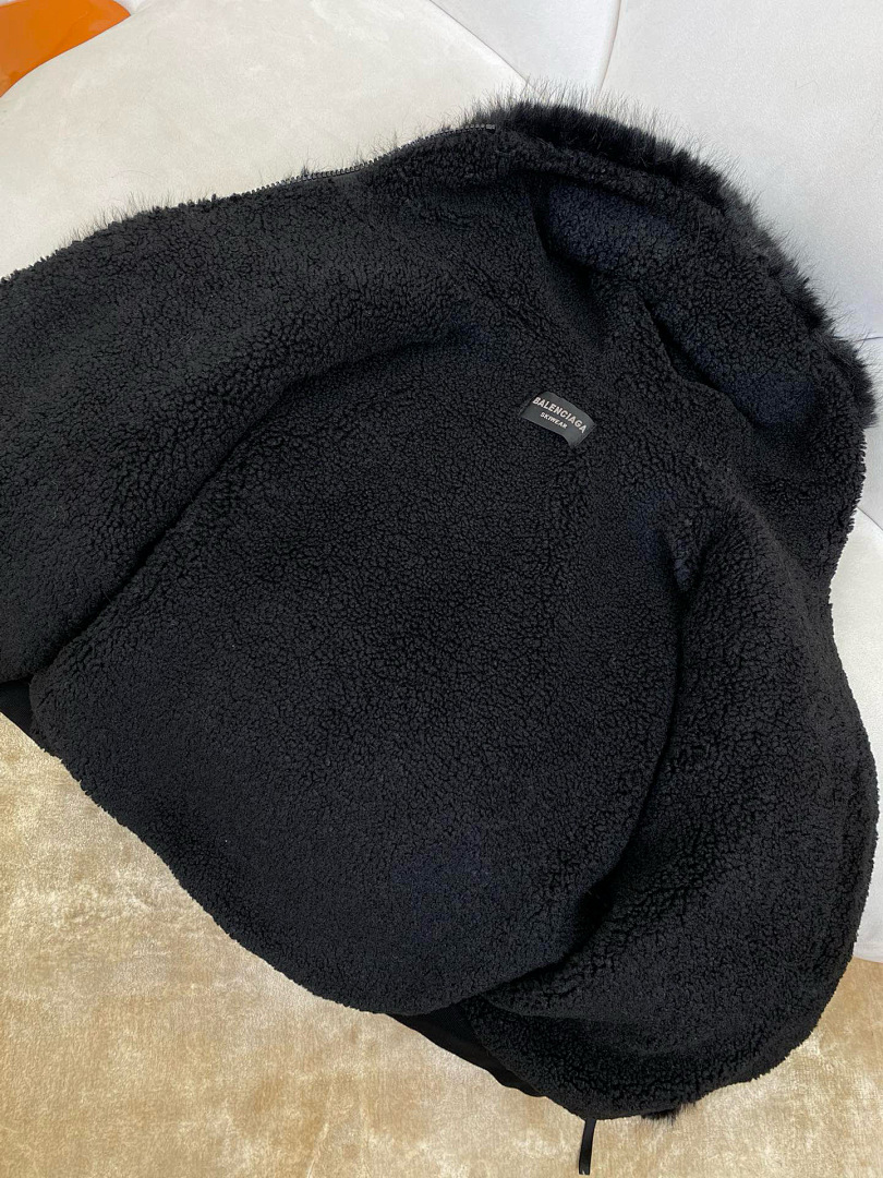 Balenciaga L68038-64L - Image 6