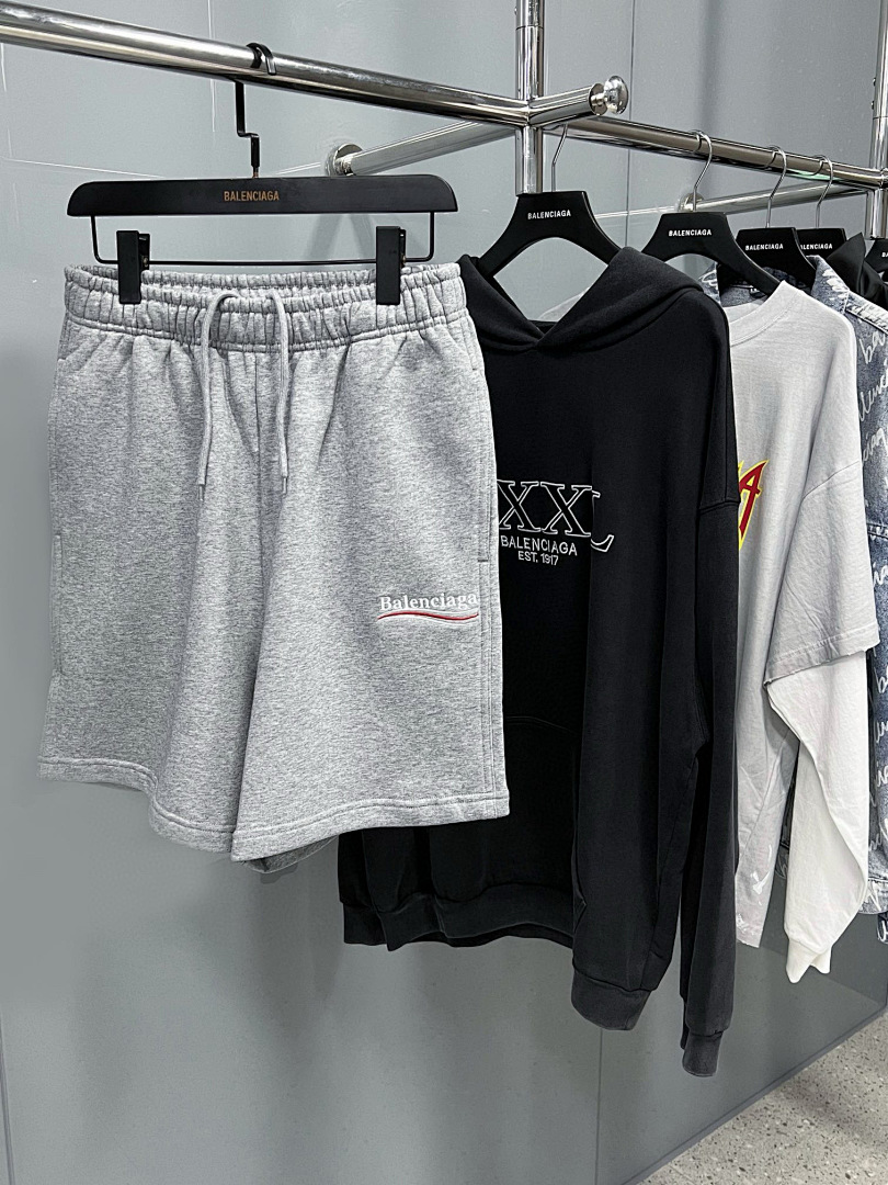 Balenciaga 52230-25L - Image 15