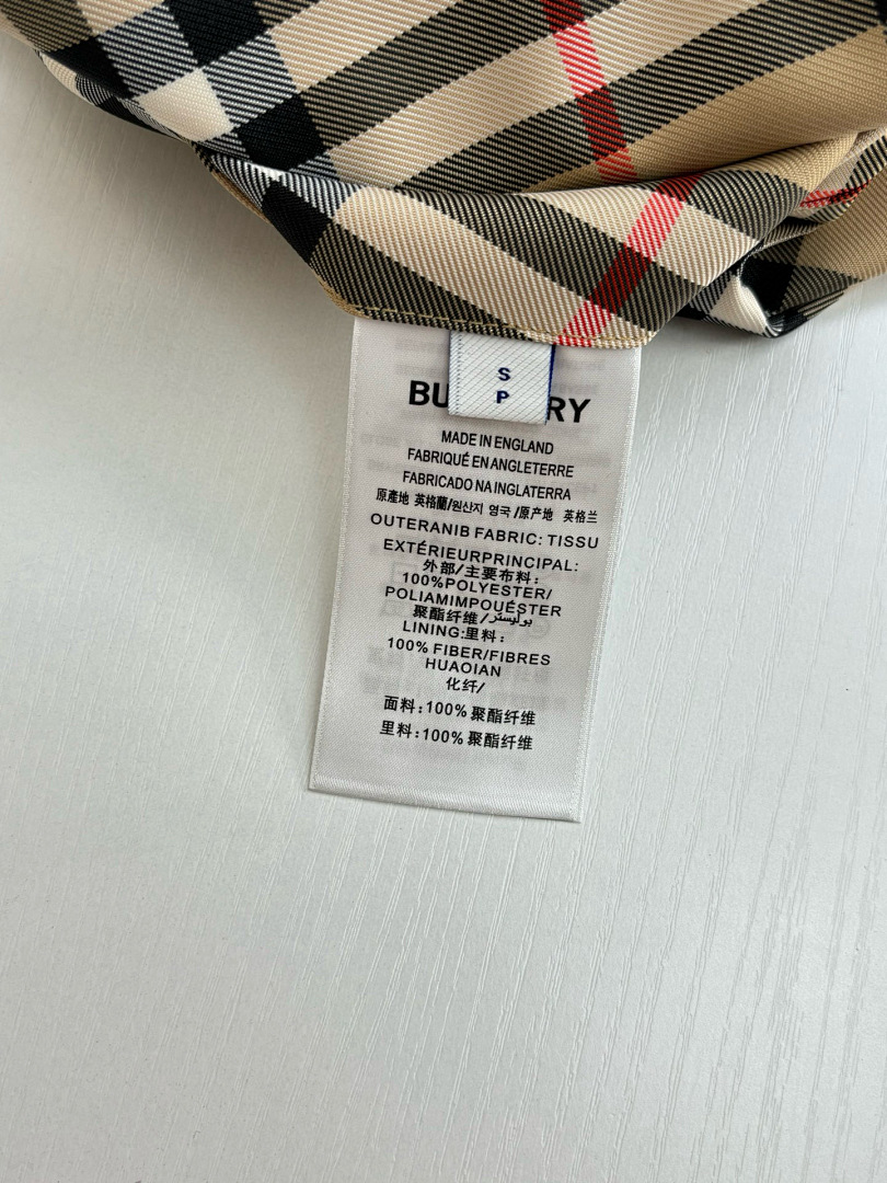 Burberry 33042-2L - Image 3