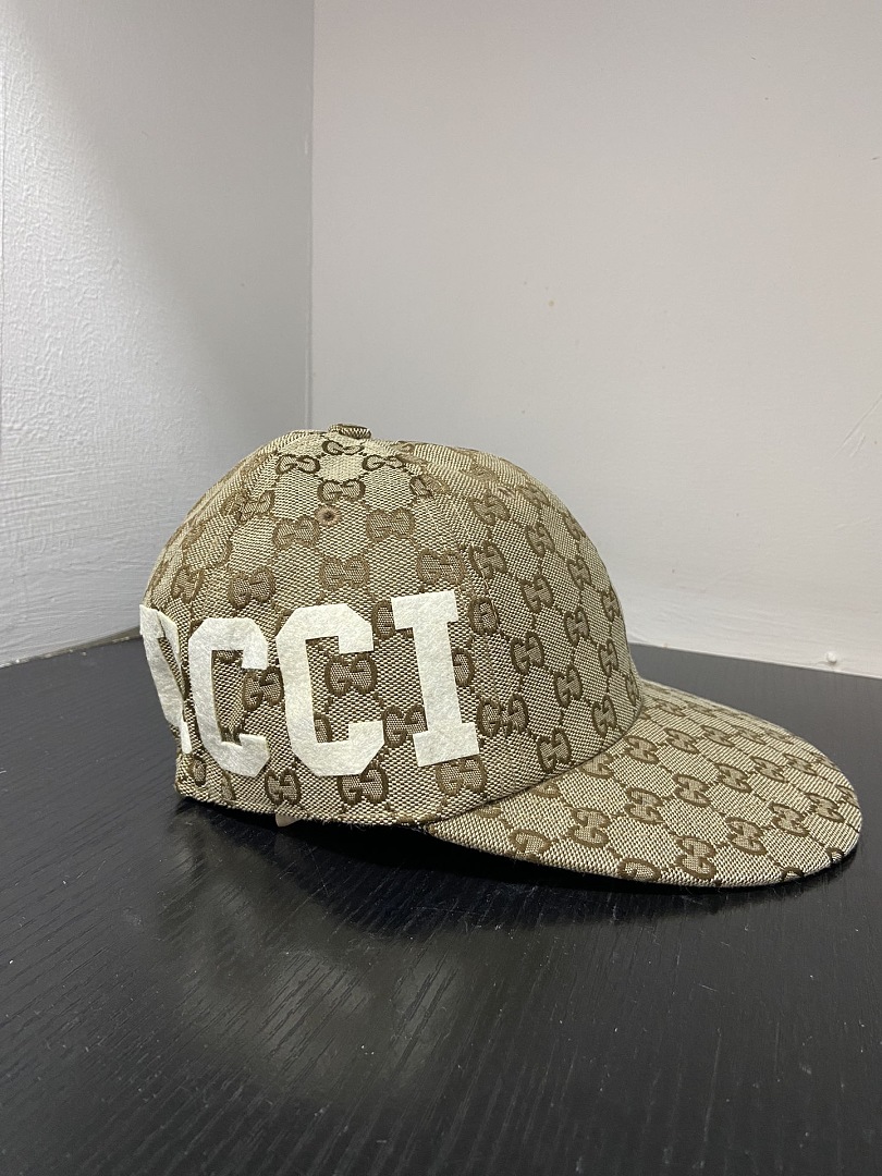 Gucci 622-70L - Image 11