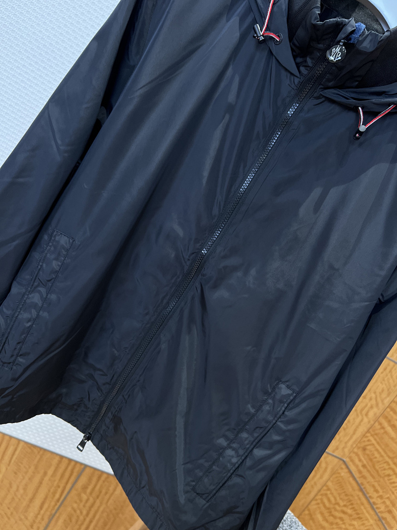 On Running 5927−8L - Image 12