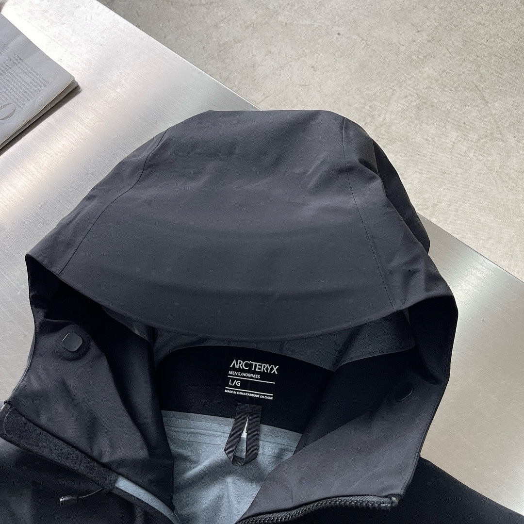Arc'teryx — - Image 39