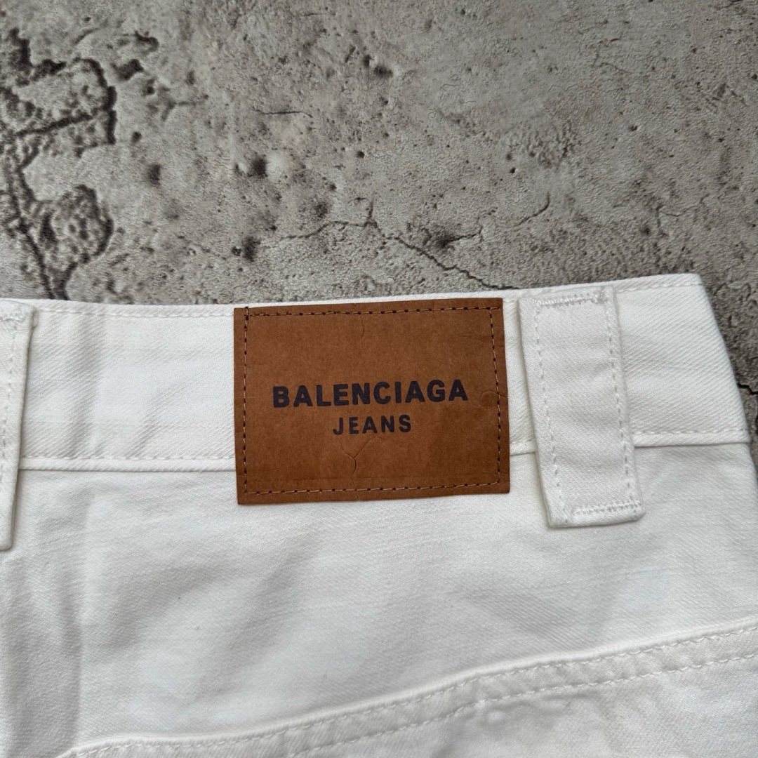 Balenciaga 52421−24L - Image 2