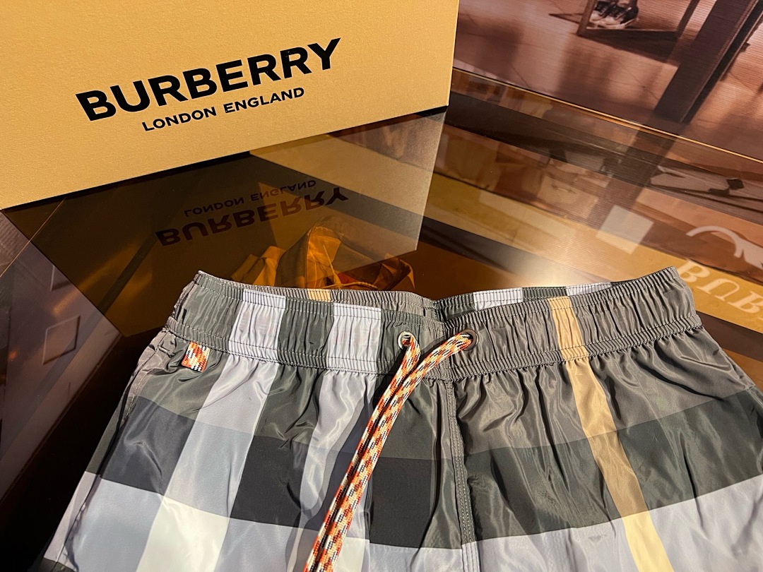 Burberry 6B077-65L - Image 15