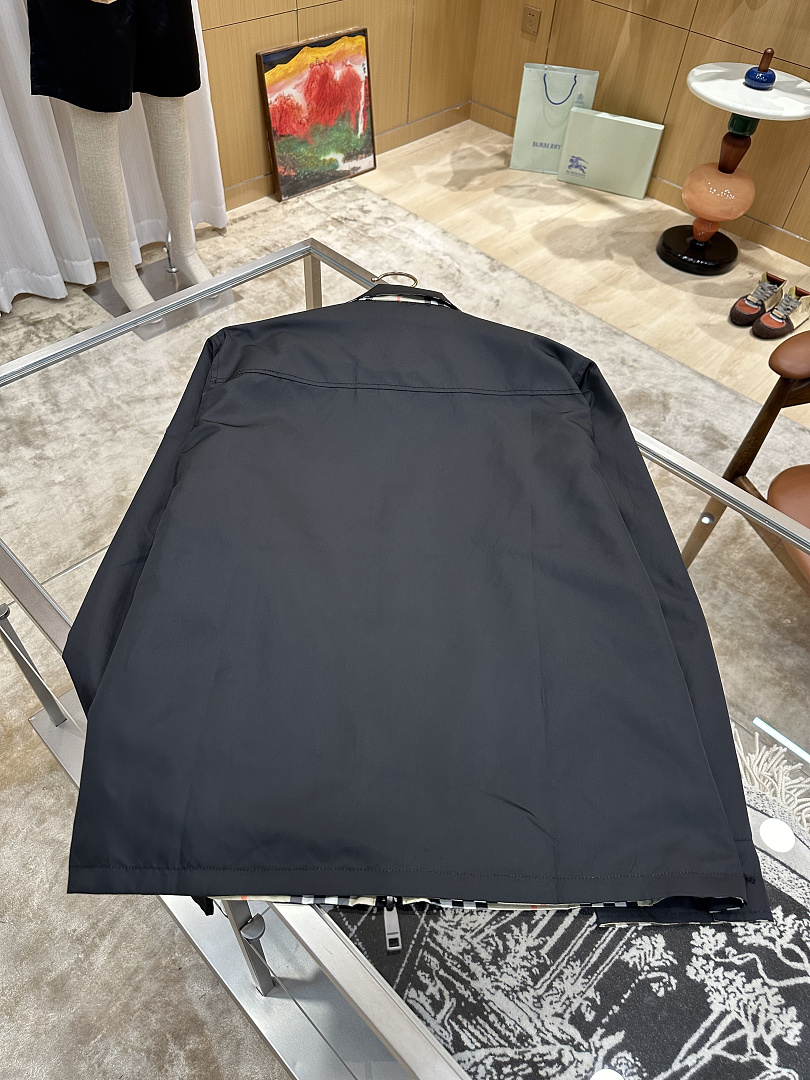 Burberry 539−8L - Image 9