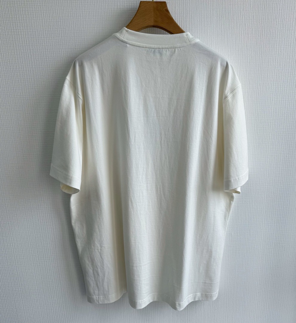 Burberry 33190-90L - Image 11