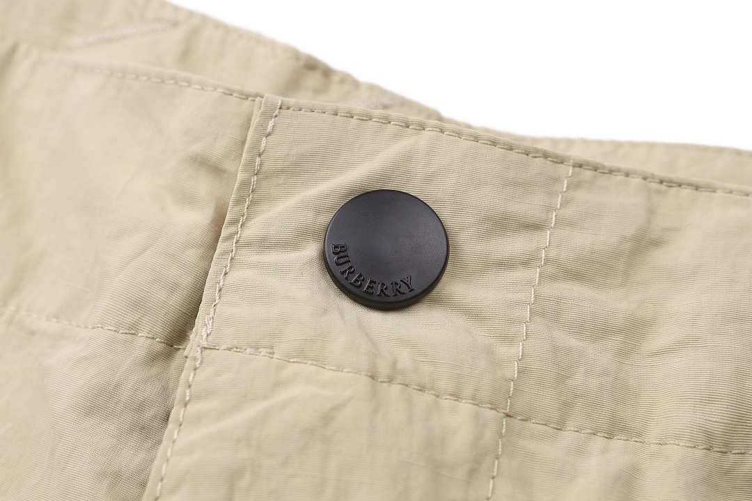 Burberry 5055−51L - Image 15