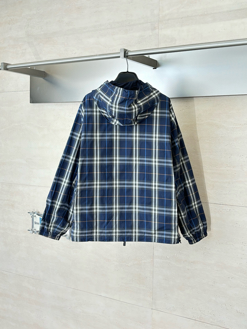Burberry 3177-31L - Image 16