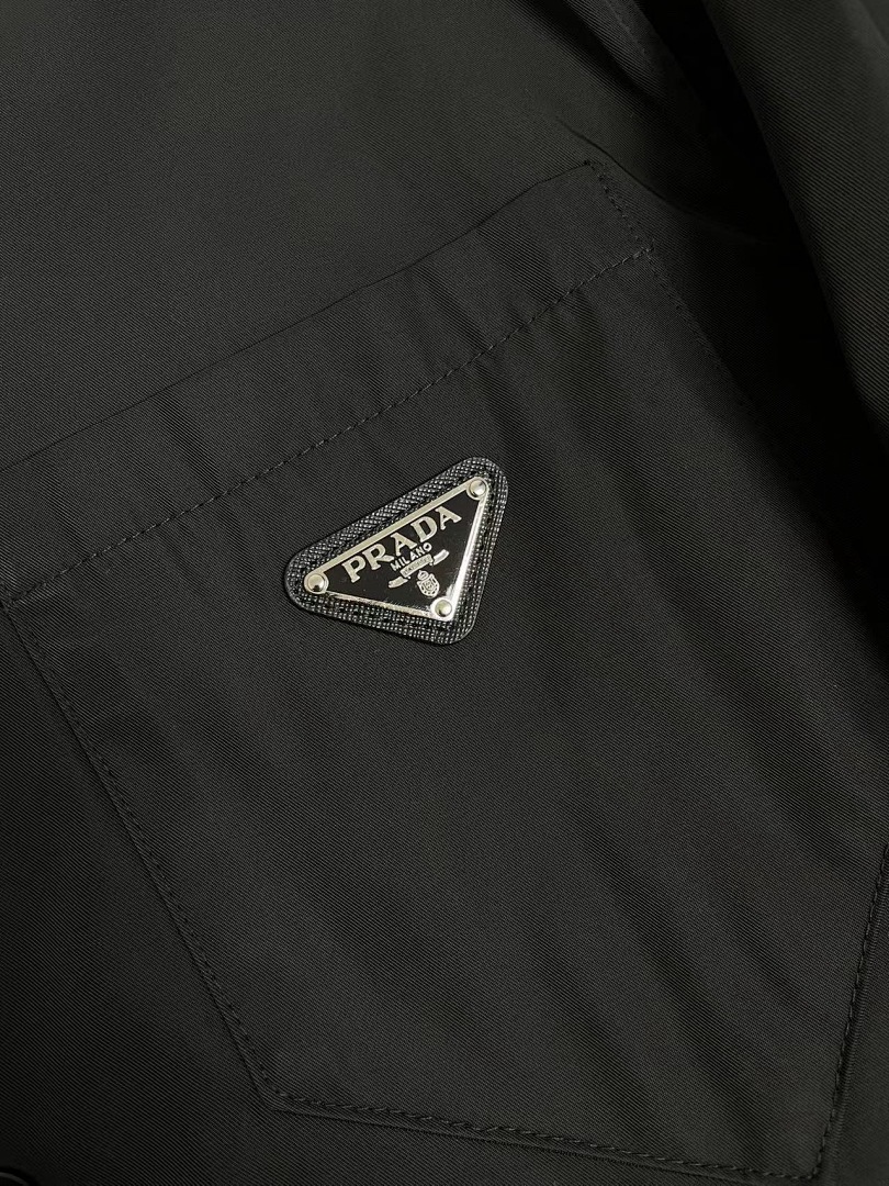 Prada L38025-32L - Image 9