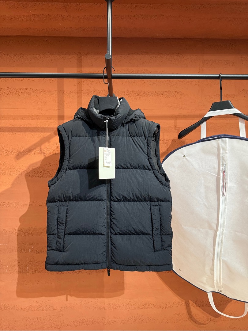 Burberry 3757-86L - Image 18