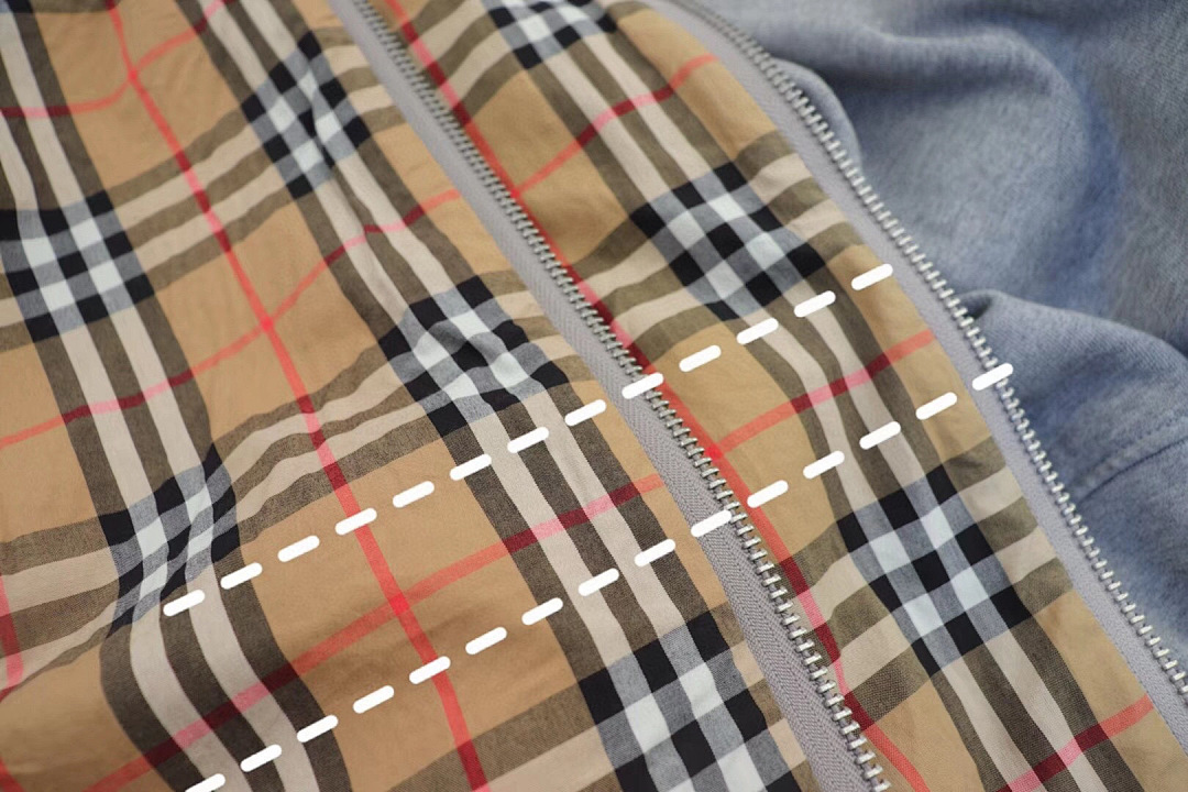 Burberry Yuan - Image 16
