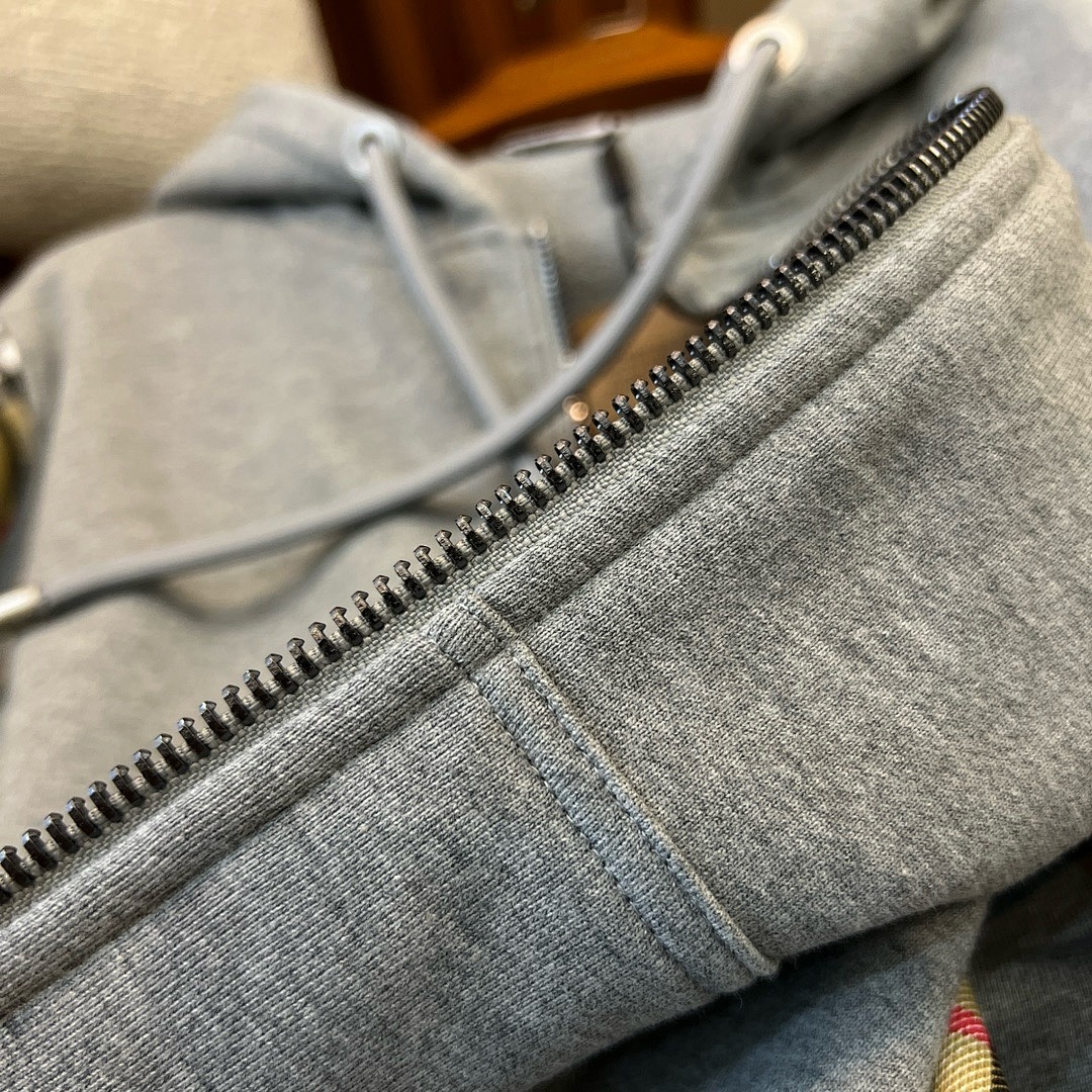 Burberry 6B08-65L - Image 3