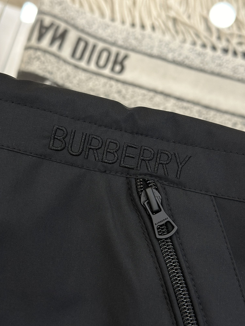 Burberry 5150−8L - Image 45