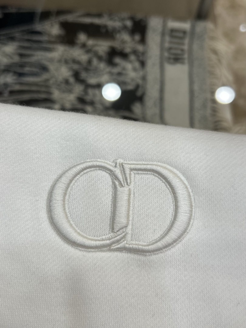 Dior 5170−8L - Image 42
