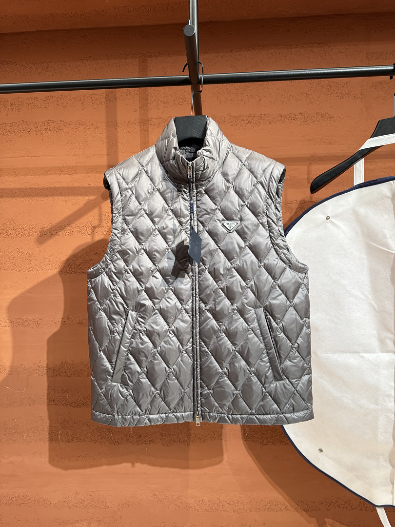 Prada 3211-86L - Image 29