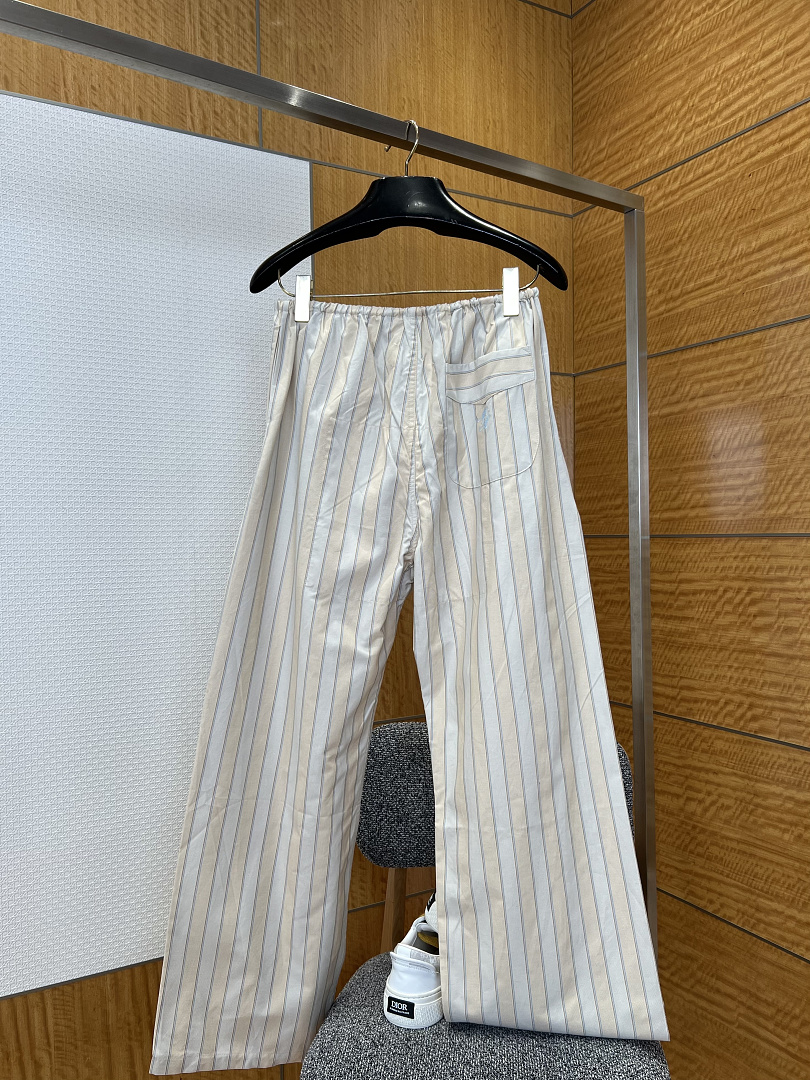 Miu Miu 3100-41L - Image 9