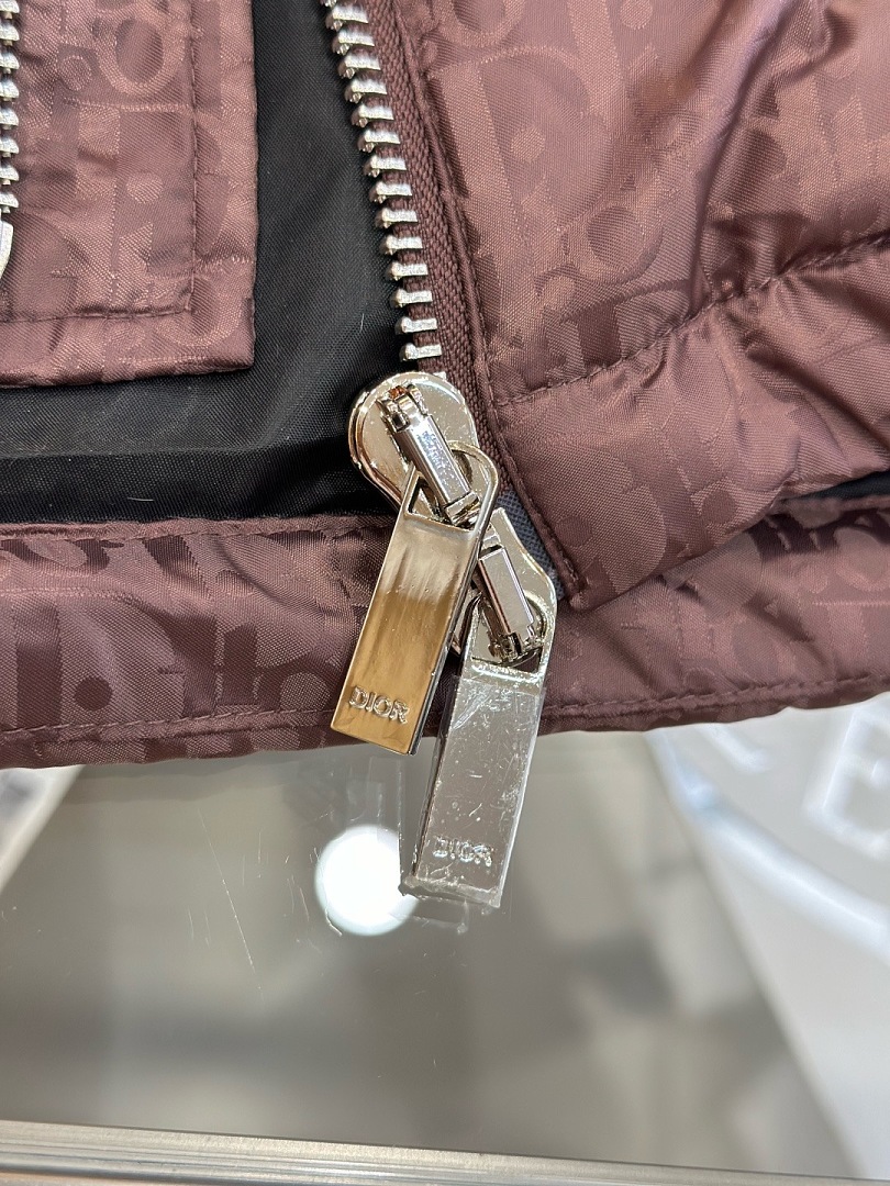 Dior 5278−8L - Image 31