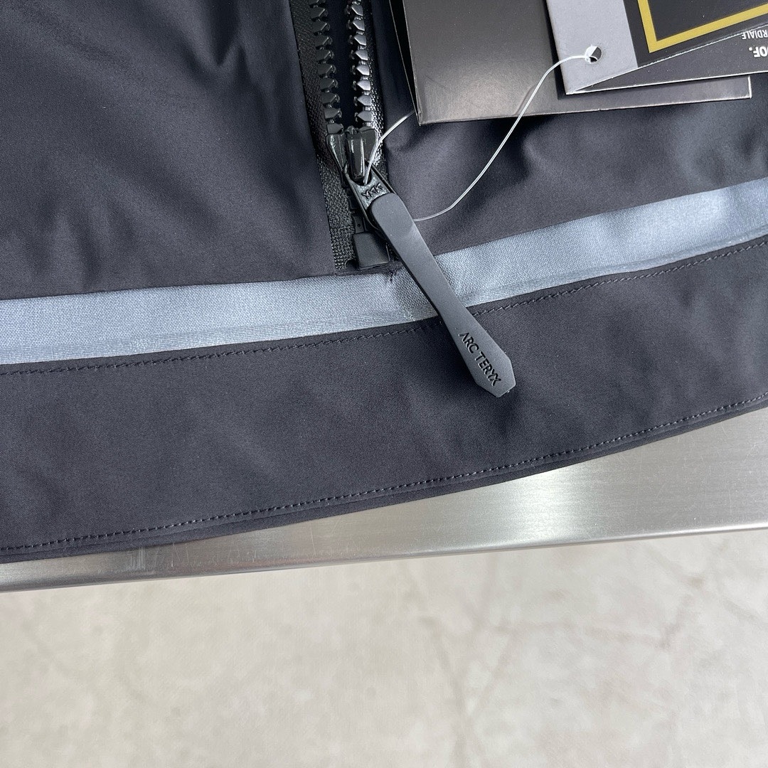 Arc'teryx — - Image 36