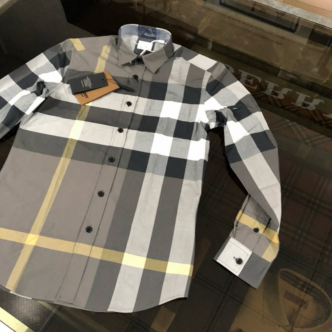 Burberry L68B072-65L - Image 6