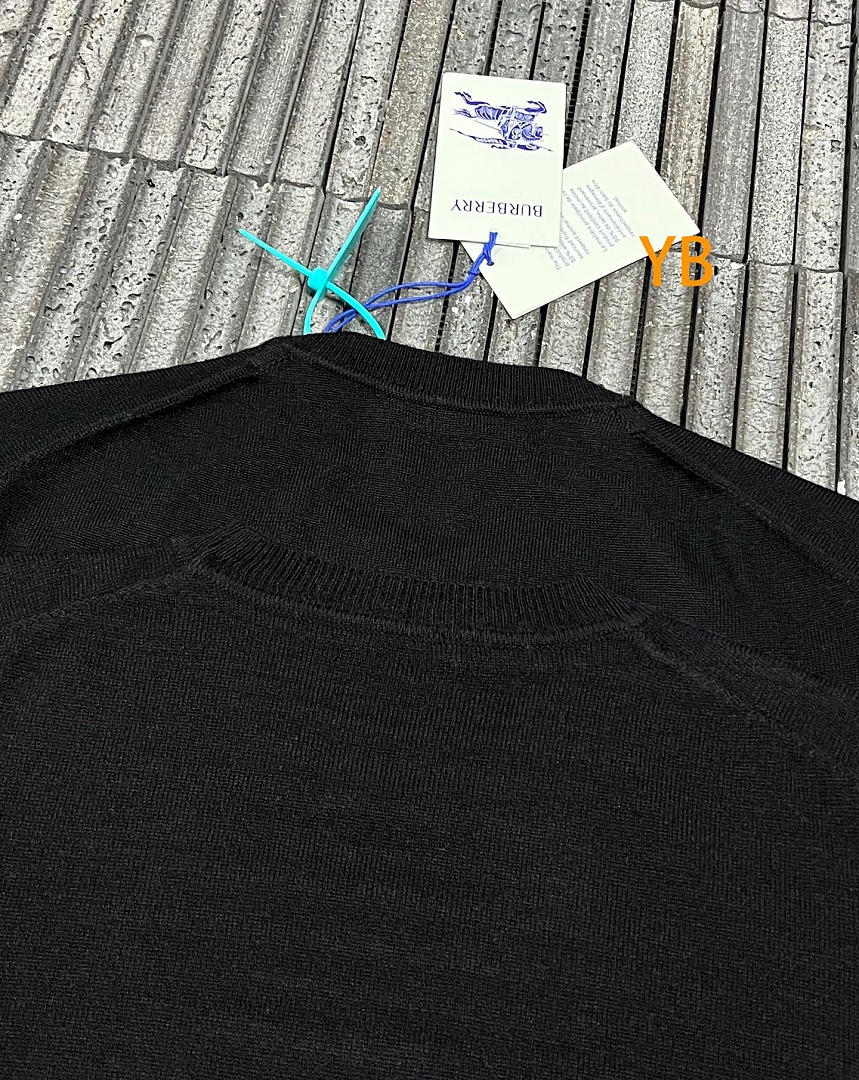 Burberry 526362−51L - Image 8
