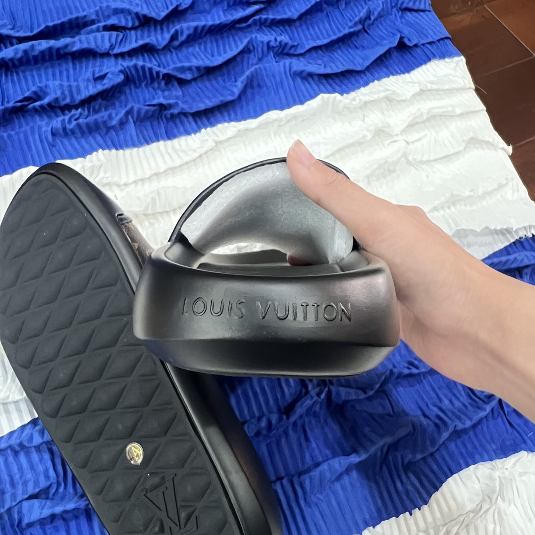 Unbranded Slides Price: 229Yuan - Image 16