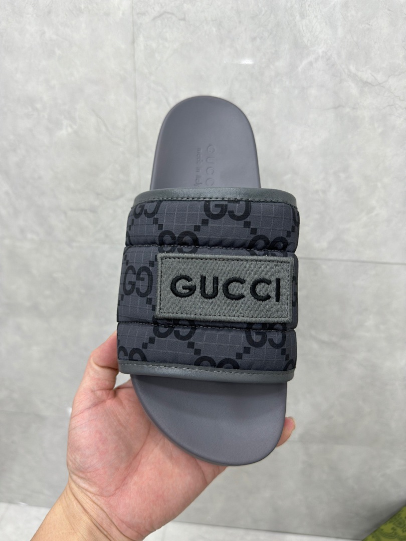 Unbranded Yuan Slides Black Logo - Image 8