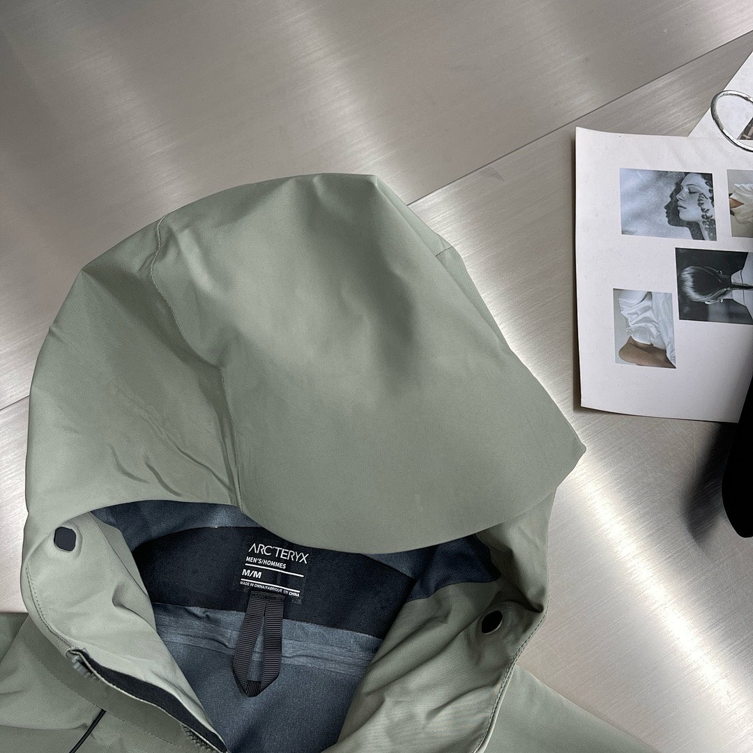 Arc'teryx — - Image 19