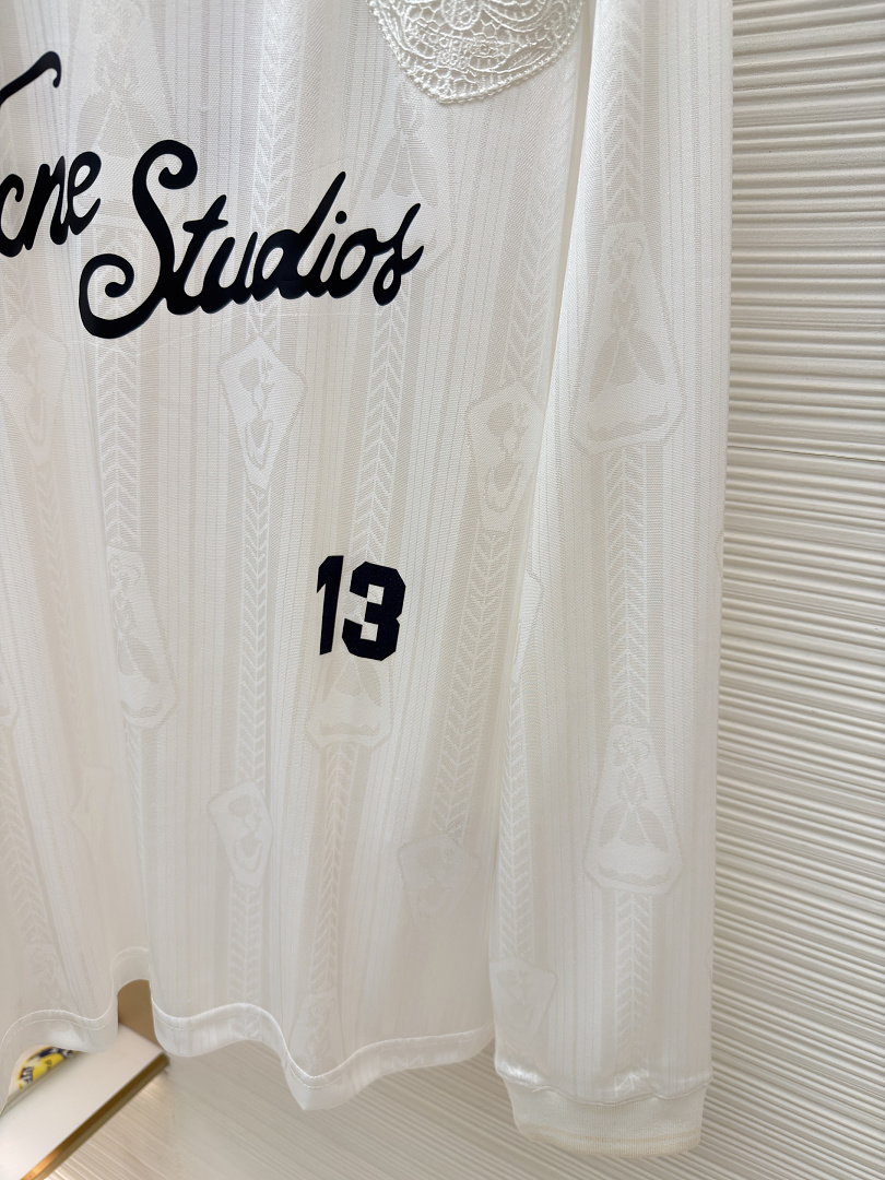 Acne Studios 526129−51L - Image 11