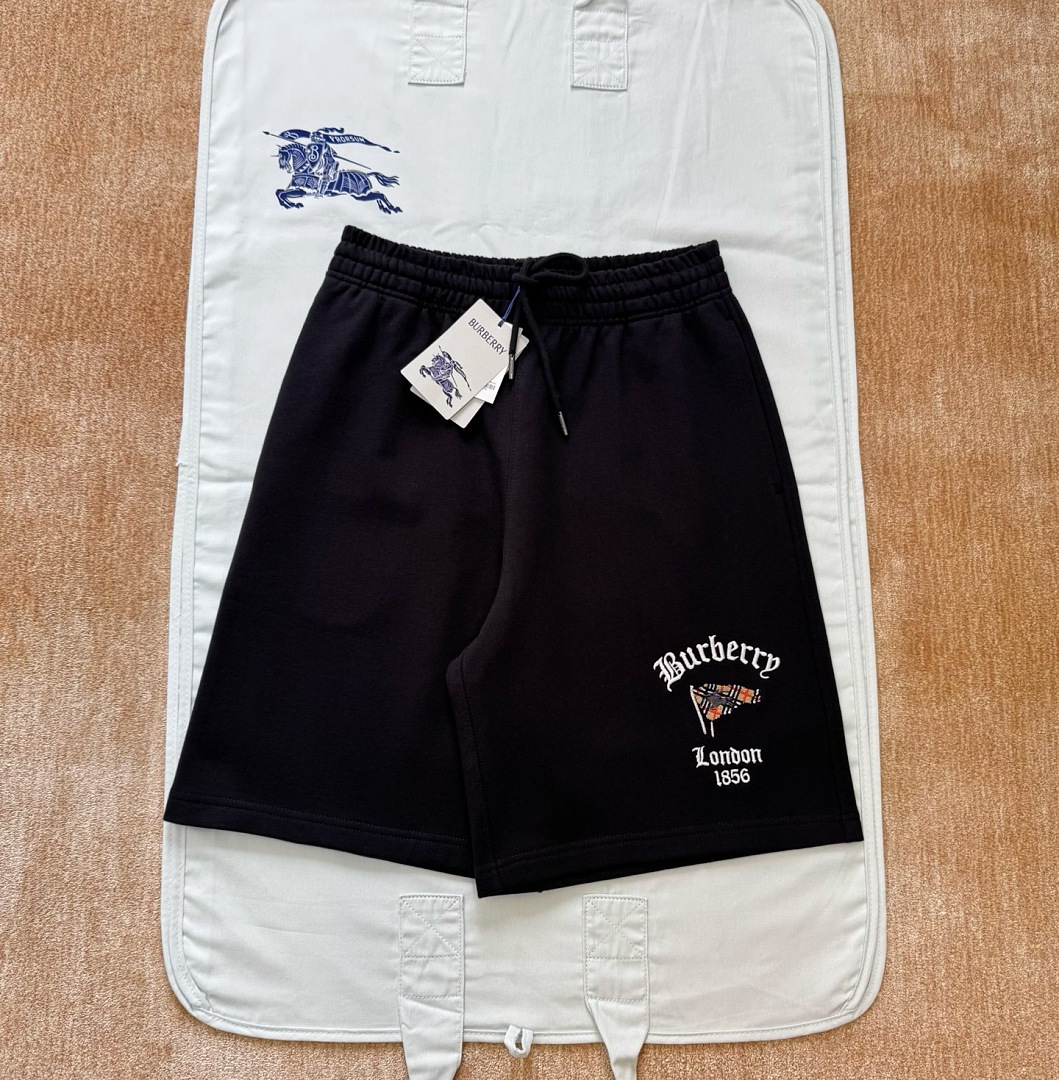 Burberry 326098-5L - Image 11