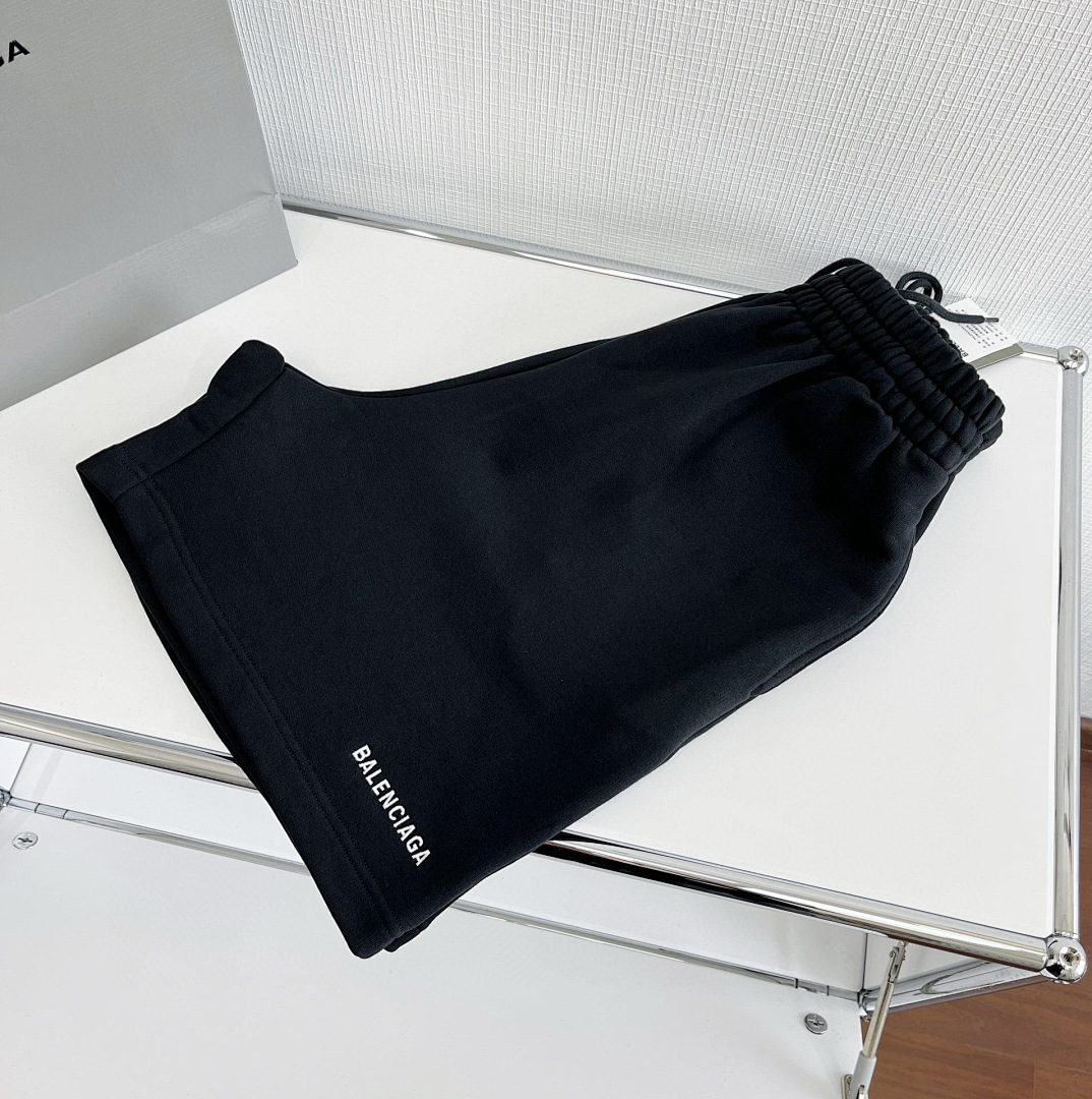 Balenciaga 52236-22L - Image 10