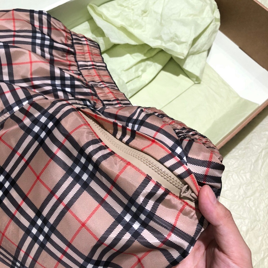 Burberry Swim Price: 299Yuan —— - Image 5
